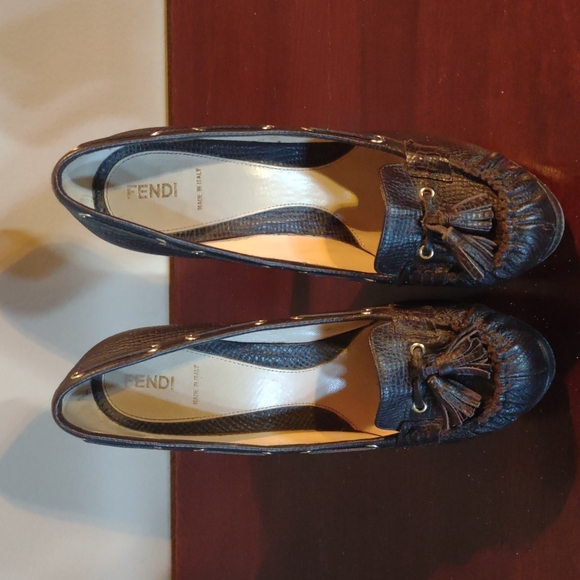 Fendi Brown Tassel Pumps - Picture 2 of 13